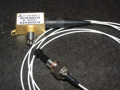 Modulator integrated DFB Laser Mitsubishi 10G approx 1mW DFB SMA Or SMB coaxial