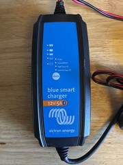 Victron BPC121031104R Blue Smart IP65 Battery Charger 12/10(1) 120V NEMA 1-15P U