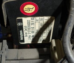 Westinghouse INC-47025-13 A200M1CAC Size 1 208/120V Fusible MCC Bucket + 1 Ye…