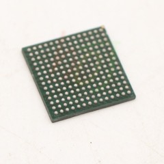 10Pcs MCF5272CVM66 FREESCALE 14+ BGA MCF5272CVM66K75N Freescale Microprocessor