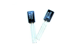 M5236L “Original” Mitsubishi 3P TO-92L IC 2 pcs