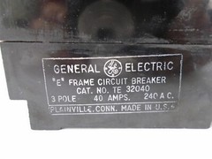 General Electric – TE32040 – Molded Case Circuit Breaker – 40 Amp (REFURBISHED)