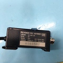 2 KEYENCE FS2-62 Photoelectric Sensor, 144170