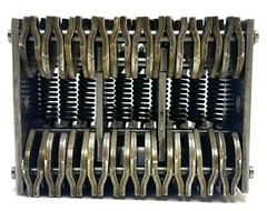 General Electric 2000A Clusters for GE PowerBreak Breaker (Lot 6)