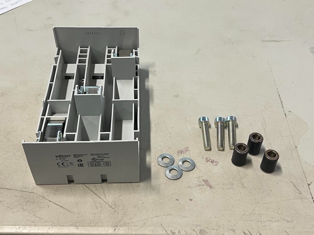 Wohner 32156 Busbar Adapter 250A 3 Pole New