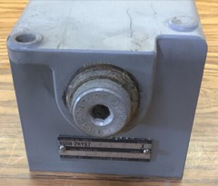 Allen Bradley 800H-2HYX7 Series X