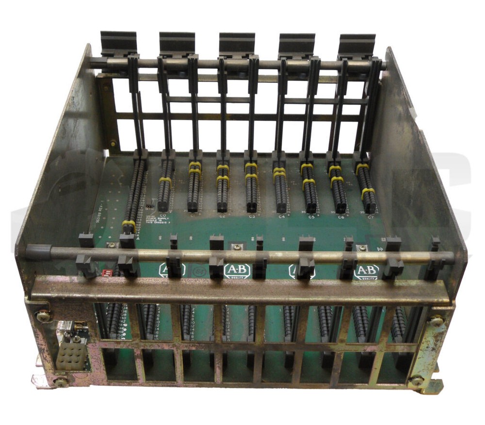 ALLEN BRADLEY 1771-A2B 8 SLOT I/O CHASSIS 16.0A 5.25VDC