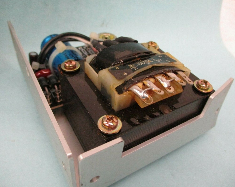 New Open Box SOLA SLS-24-012 Regulated Power Supply Output 24VDC @ 1.2A A3957LR