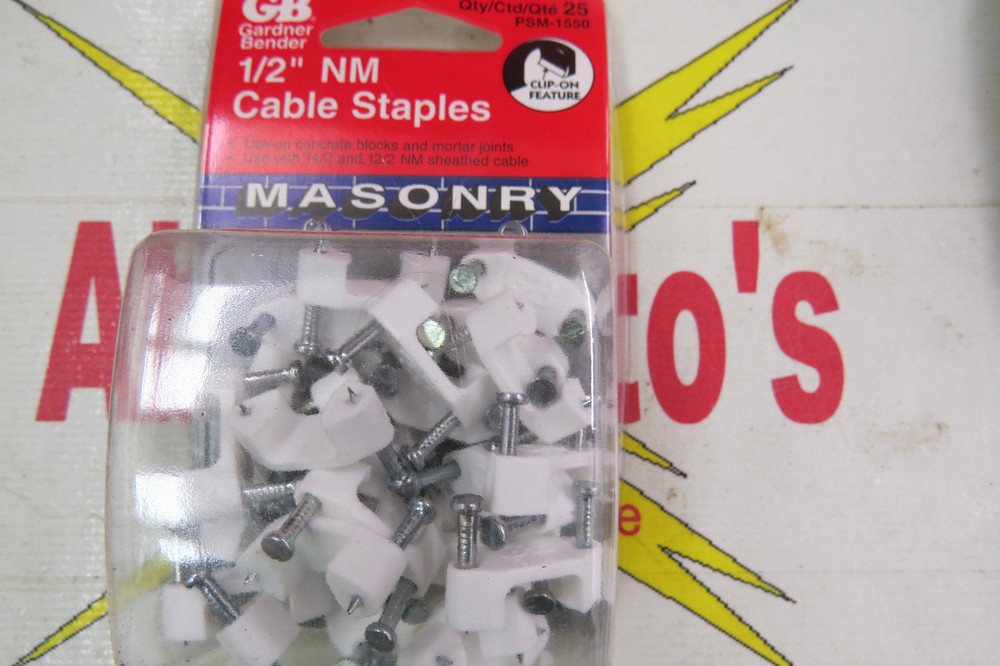Gardner Bender PSM-1550, NM Cable Plastic Staples 1/2″, pkg of 25, masonry