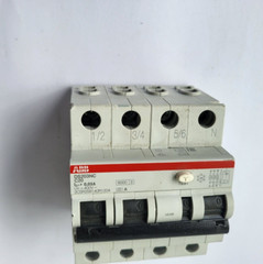 ABB DS203NCC20 2CSR256140R1204 CIRCUIT BREAKER (R2S8.8B2)