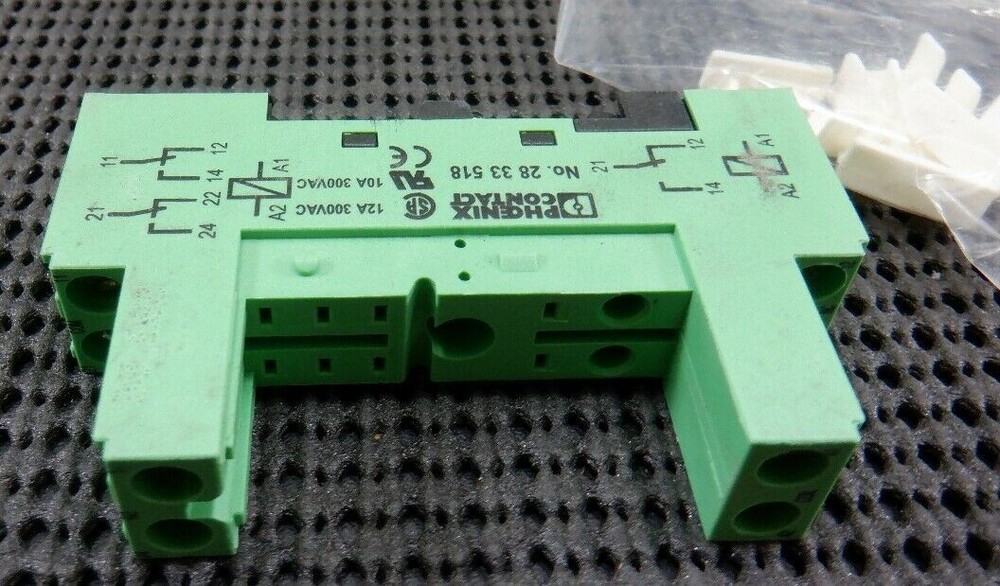 Phoenix Contact PR1-BSC2/2X21 Relay Socket 300VAC For Power Relay – Lot of 8