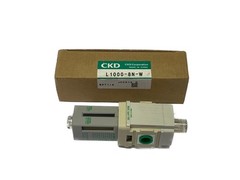 NEW IN BOX CKD 1/4” NPT 150 Psi Max White Pneumatic Lubricator L1000-8N-W