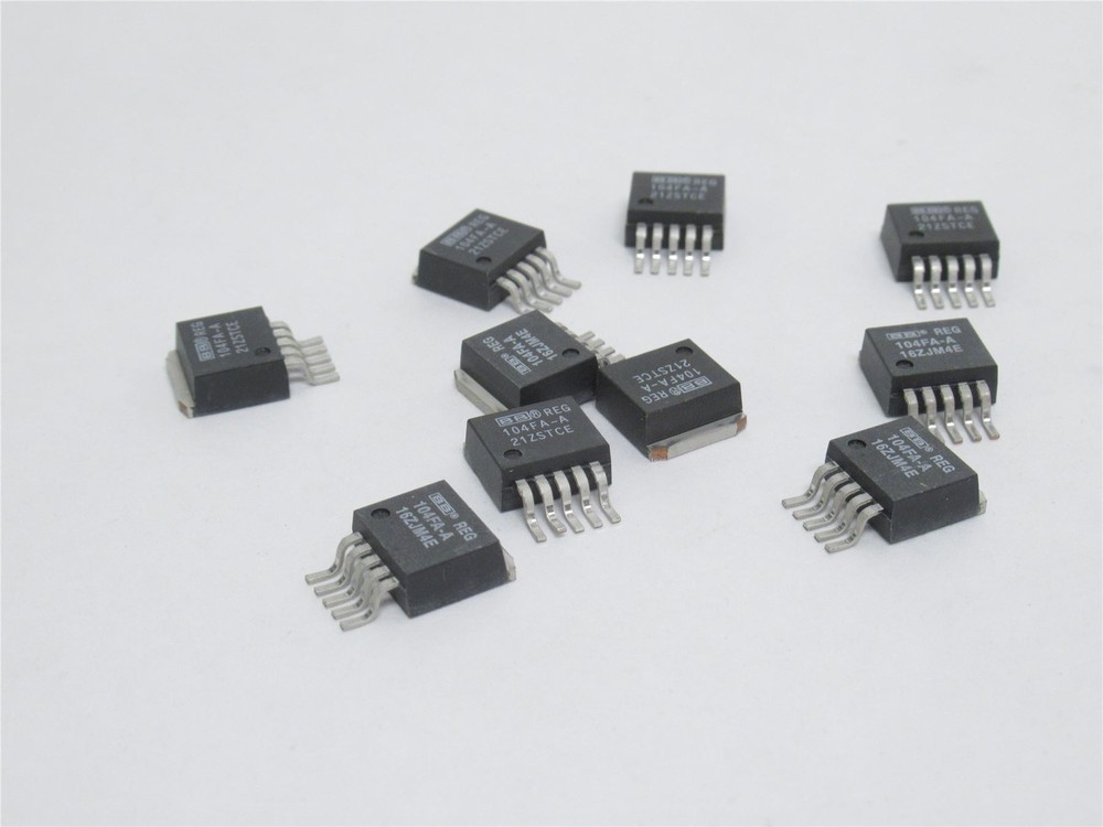 229747 New-No Box; Burr Brown REG104FA-A Lot-10 Voltage Regulator 2.2A Vref-5.5V