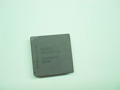 SIEMENS SAB82258-A 68-pin ceramic Microprocessor CPU PGA 1985 AUSTRIA