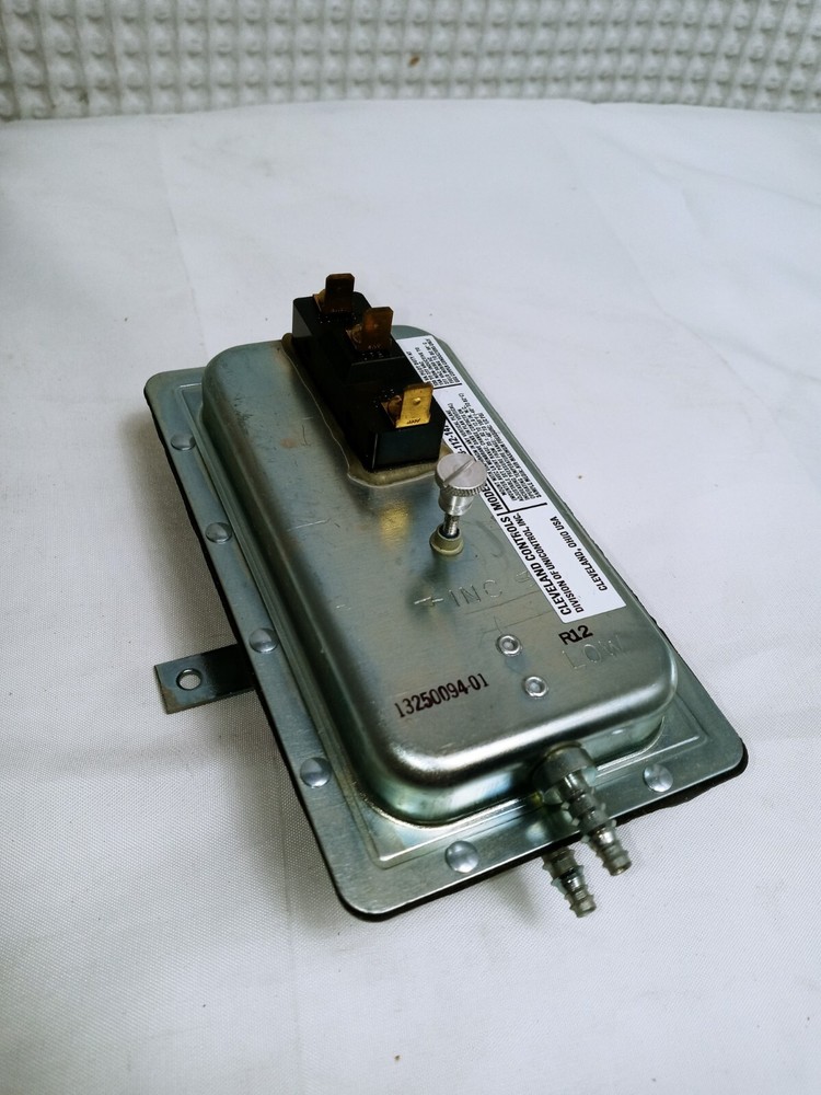 Cleveland Controls AFS-298-112-147 Setpoint Static Pressure Switch