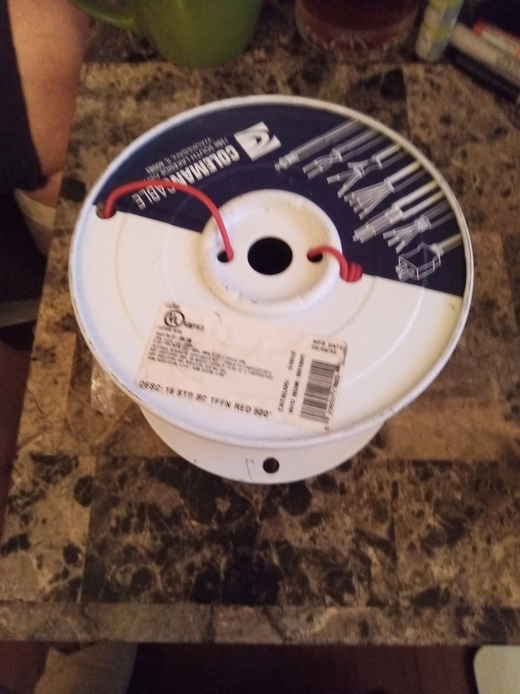 New Coleman Cable Inc. 500′ Roll of 16 STR Red Fixture Wire
