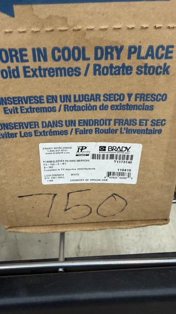 BRADY PS-750-2-WT PERMASLEEVE HEAT SHRINK WIRE AND CABLE LABELS, .750 – 250 Roll