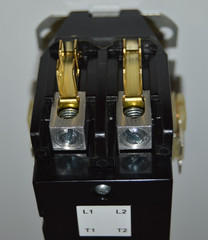 1-SOURCE 1239 S1-02432004000 Contactor 2-Pole, 30FLA 24V Coil 50/60HZ, NEW