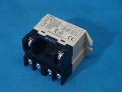 Omron G7L-2A-BUBJ-CB G7L2ABUBJCB Relay 100-120VAC