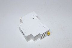 Schneider Electric A9MEM2100