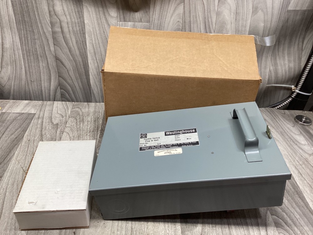 Westinghouse 373D878G02 Fusible Bus Plug Busway COP-321 240V 30A #04G131PR7*CO
