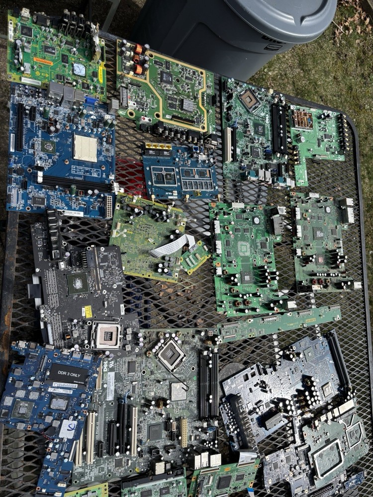 52 Pound Lot Circuit Boards PCB E-Scrap E-Waste Copper Silver Gold Metal Recover