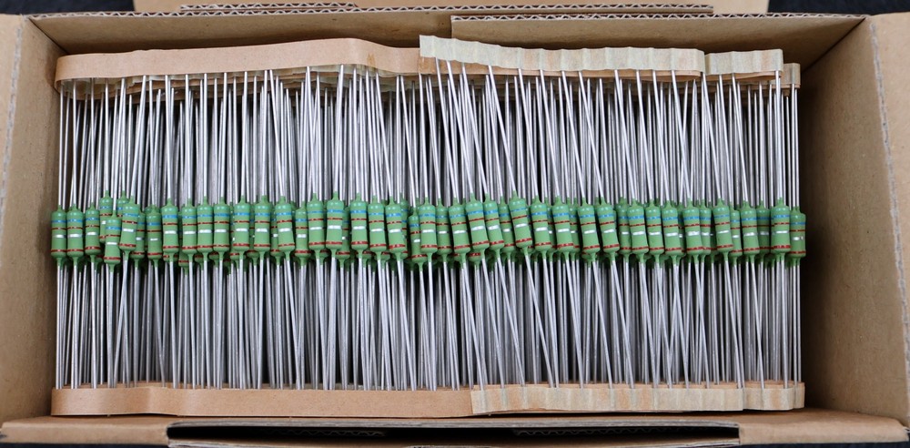 VISHAY 1000x Metal Film Resistors 5.62Ω WR40414005628G2100 5.62 Ohm