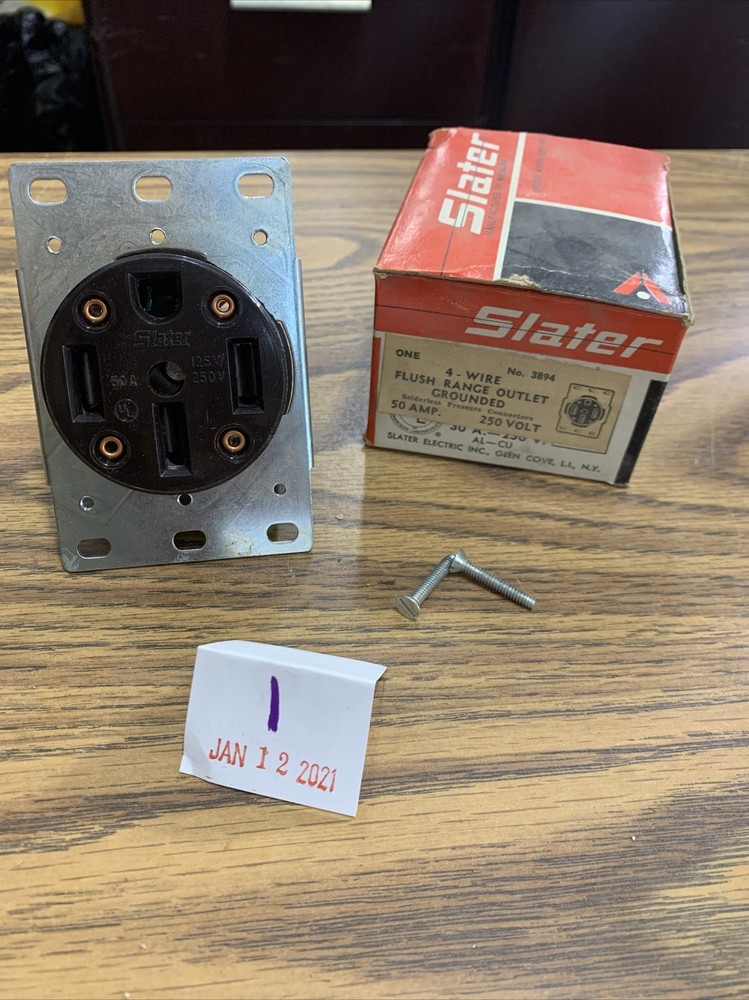 Slater Flush Power Outlet 3894 4-Wire Grounded 50 Amps – 125-250 Volts