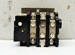 General Electric Contact Part-CR324C310A 16905LR