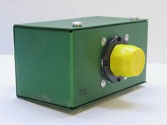 (NEW) BANNER B4-1500A B41500A Industrial Control Plug-In Amplifier Module