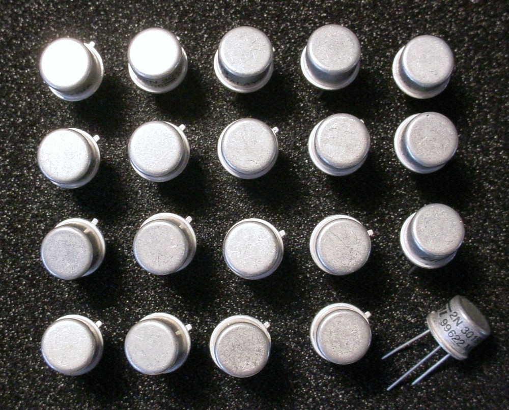 20 Pieces 2N3019 NPN Transistor by ST Micro TO-39 80V 1A Genuine New NOS
