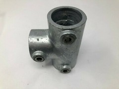 Grainger International 4NXT8 Three-Socket Tee Nominal Pipe Size 1-1/4″