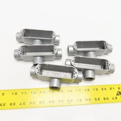 Killark OT-2 3/4″ Threaded Hub Conduit Body TEE Lot Of 5