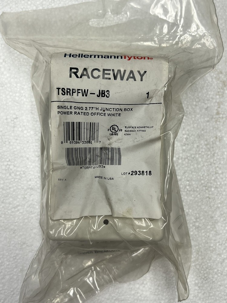 (LOT OF 2) NEW Hellermann Tyton RACEWAY TSRPFW-JB3 JUNCTION BOX