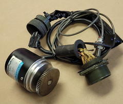 KWANGWOO RAA-101200-2101 ROTARY ENCODER WITH RECHNER IAS-10-A12-S-S SENSOR