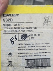 BOX OF 85 CADDY SC2D ERICO SC2D SNAP CLIP NOS SC2D FREE SHIPPING