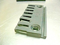 QTY 9 – igus 2070 ZB – 8 teeth Chain Energy Wrap Plate