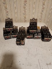 LOT OF 8 ALLEN BRADLEY 700-P400A1 /B RELAY 10A 600VAC 700-P200A1 Bulletin 700P