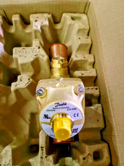 1PC- Danfoss 034G3608 Electric expansion valve, ETS 250L 3/8 in- NEW