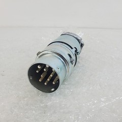 Russellstoll Thomas&Betts SKP12G 600 V 20 A 11P 12W Pin and Sleeve Plug NEW