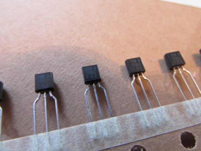 MPSA62 Central Semi Darlington PNP 20V 500mA 3-Pin TO-92 Rohs Pb Free, 25 pieces