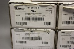 LOT OF 5 NEW BOXES OF DINNECTORS DN-QG12-2-2 54 GROUNDING TERMINAL BLOCKS