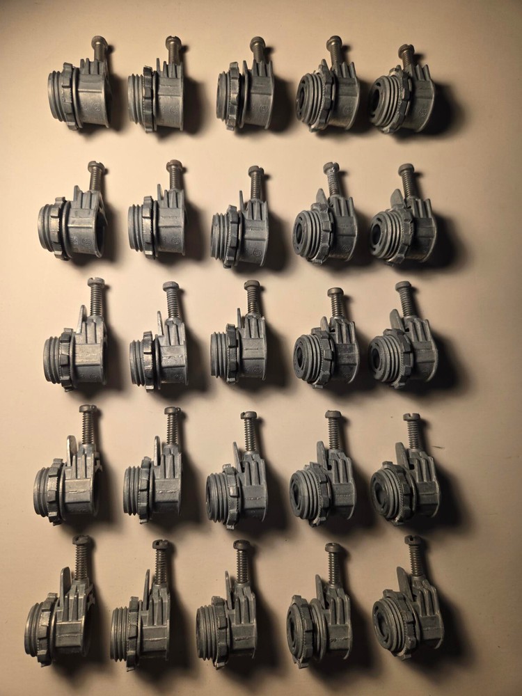 FLEX 3/8″ Halex Saddle Connectors Uninsulated 25 Pieces/Lot 06703B NEW Open Box