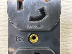 P&S Pass & Seymour 4700 Turnlok Receptacle 15 Amp 125 V 2P 3W New