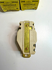 New Lot x 2 Hubbell ONE 2620A Twist-Lock Receptacle 2Pole 3 Wire Locking