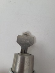 800T-H32 Allen-Bradley Selector Switch w/ Key – Next Day Option