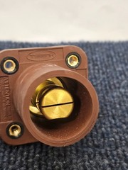 Hubbell Single Pole Receptacle, 400 Amp. 2 Hole, 600 Volts Series 16