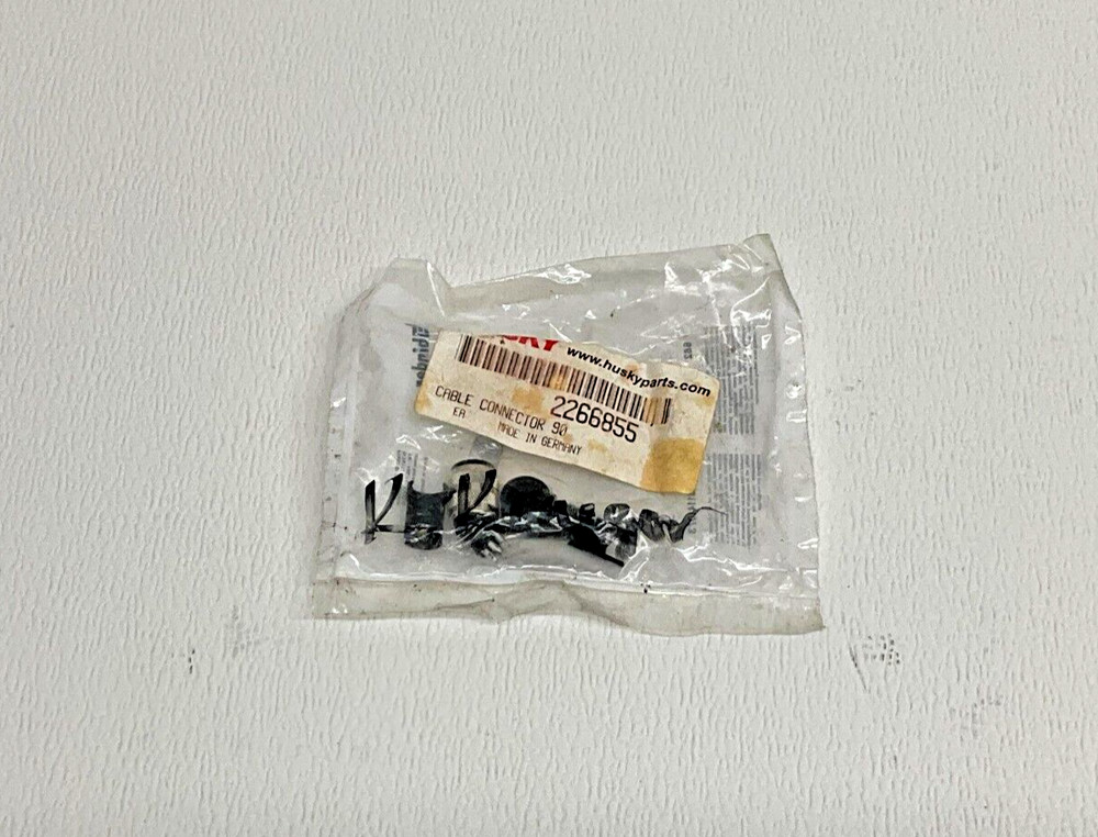 Binder 682 09 0140 78 05 Cable Connector Husky 48161141073 New (TBI)
