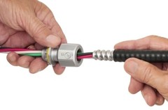 Arlington LTMC50, 1/2″, Die-Cast, Liquid Tight, Metal Clad Cable Fitting, 1 pc