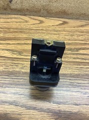 USED MARUYASU DENGYO MPDJ-1R STOP BUTTON / 41-10279 TOP IS BROKEN